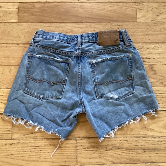 Vintage 90s American Eagle cut offs, 28 waist, somewhat distressed look - Picture 2 of 8